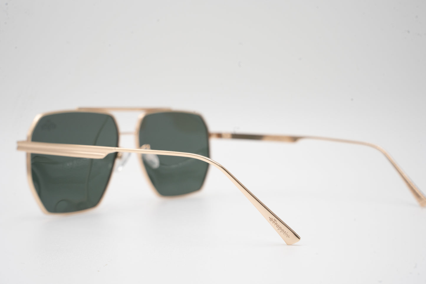 EMERALD GREEN PRESIDENTIALS